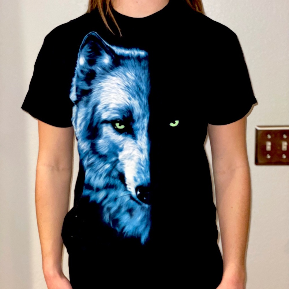 Wolf Print T-Shirt